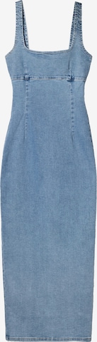 BershkaHaljina - plava boja: prednji dio