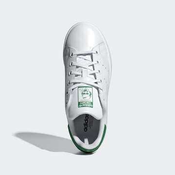 ADIDAS ORIGINALS - Sapatilhas 'Stan Smith' em branco