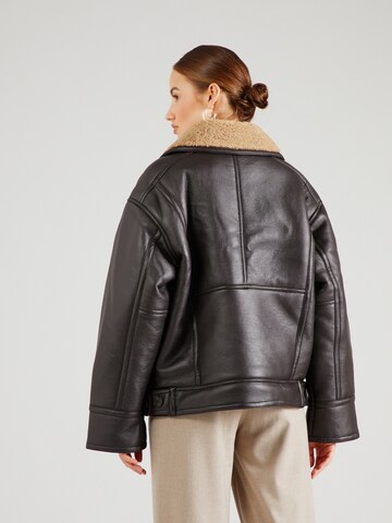 TOPSHOP Jacke in Braun