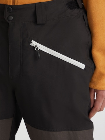 O'NEILL - regular Pantalón de montaña 'Jacksaw' en negro