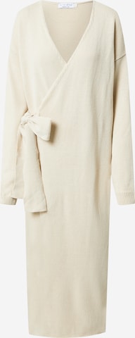 In The Style Knitted dress 'CARYS WHITAKER' in Beige: front