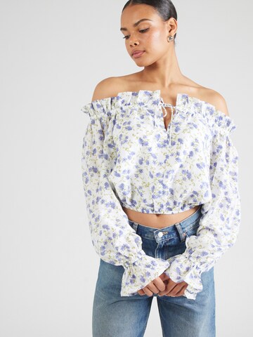 Gina Tricot Blouse in Purple: front