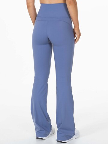 Divina Flared Sporthose in Blau