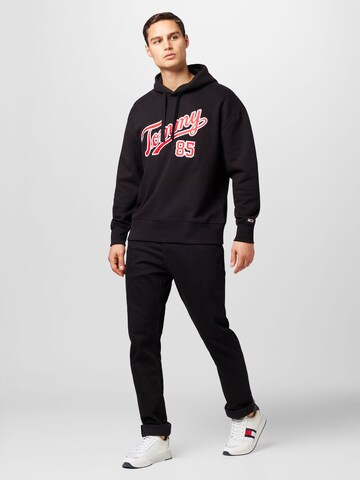 Sweat-shirt 'College 85' Tommy Jeans en noir