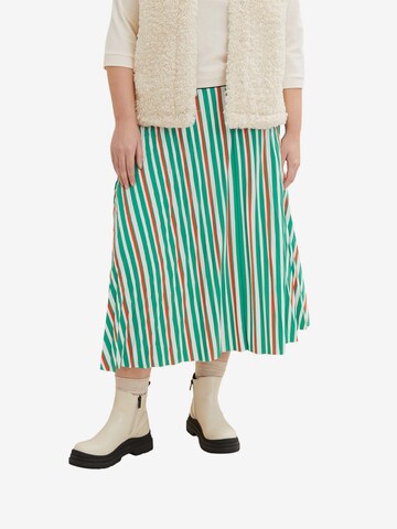 Tom Tailor Women + Skirt in Green: front