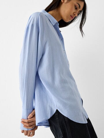 Bershka Blouse in Blauw