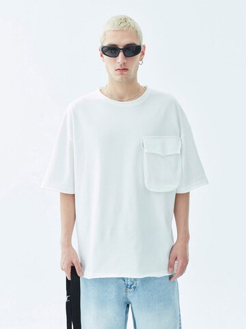 T-Shirt 'Euless' VAMOS CLO en blanc