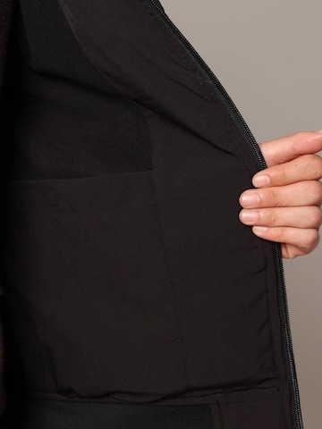 Veste mi-saison 'Flay' Deeluxe en noir