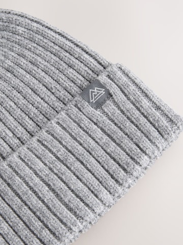 Next - Gorros em cinzento