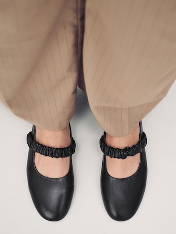Ballerines à lanières Next en noir : devant