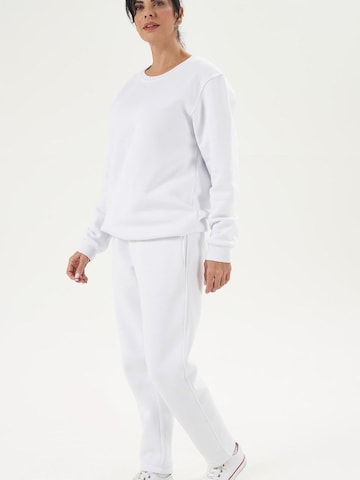 LOUIS LECLER Sweatshirt 'Avery' in Wit