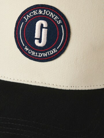 Șapcă 'JACDEFT' de la JACK & JONES pe alb