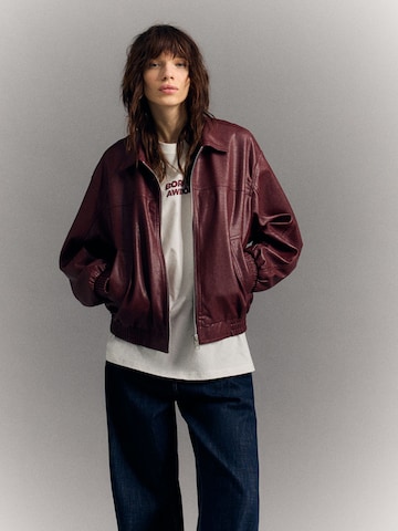 Bershka Tussenjas in Rood