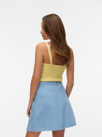 VERO MODA Knitted top 'AWVILJA' in Yellow
