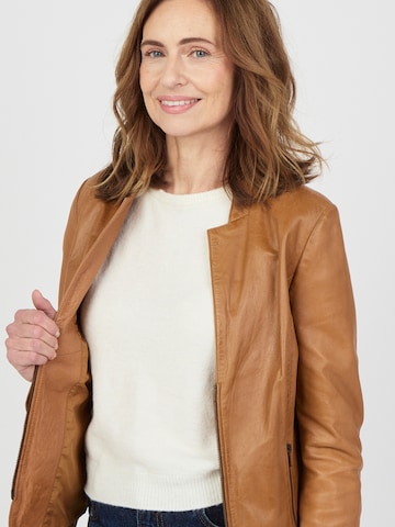 JCC Tussenjas 'Lida' in Bruin