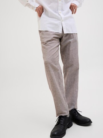 JACK & JONES Tapered Chino 'JPSTace JJSummer' in Bruin