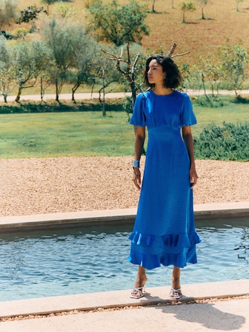 Friends Like These - Vestido de noche en azul