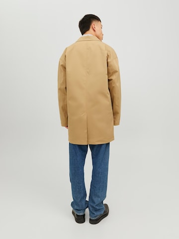 JACK & JONES Between-Seasons Coat 'Crease' in Beige