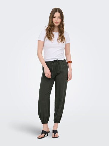 Effilé Pantalon 'ONLBolzano' ONLY en vert