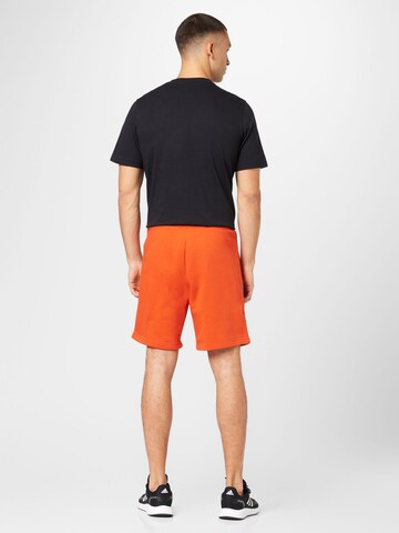 ADIDAS ORIGINALS Regular Shorts 'Trefoil Essentials' in Rot