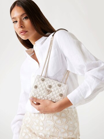 GUESS Schoudertas 'Everlee' in Wit