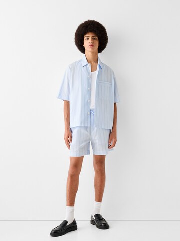 Bershka Comfort fit Button Up Shirt in Blue