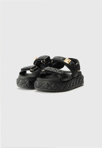 STEVE MADDEN Sandals 'Bigmona' in Black