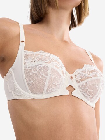 TRIUMPH Balconette Bra 'Florale Wild Gardenia' in White