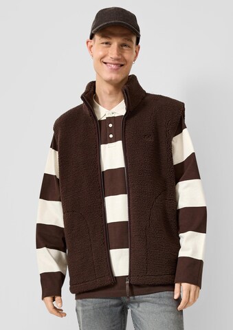 Gilet QS en marron : devant