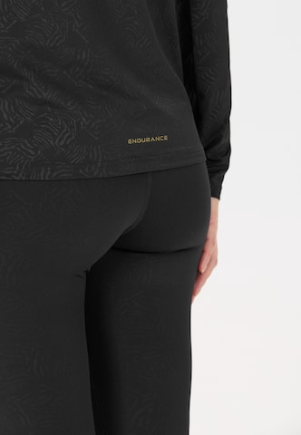 ENDURANCE Midlayer 'Peipah' in Schwarz