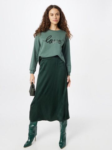 ABOUT YOU - Sweatshirt 'Valentine' em verde