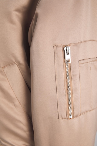 Veste mi-saison 'Madison' JJXX en beige