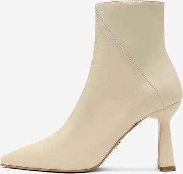 Derimod Booties in Beige: front