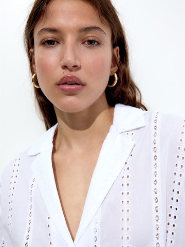 Chemisier Pull&Bear en blanc