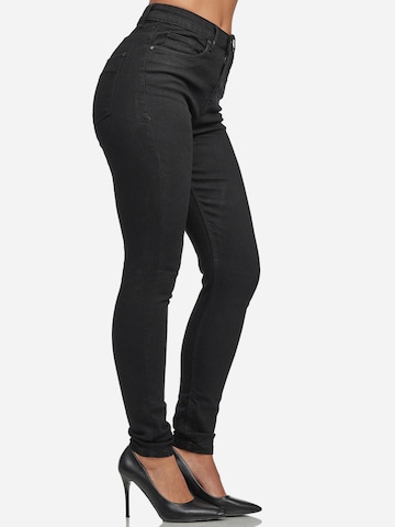 Skinny Jeans 'F101' di Tazzio in nero