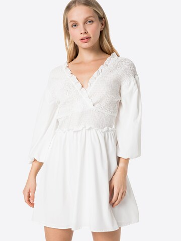 Robe NA-KD en blanc