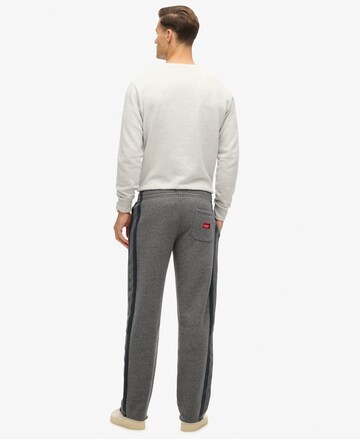 Superdry Loose fit Trousers 'Essential' in Grey