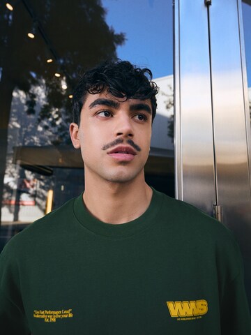 T-Shirt Bershka en vert