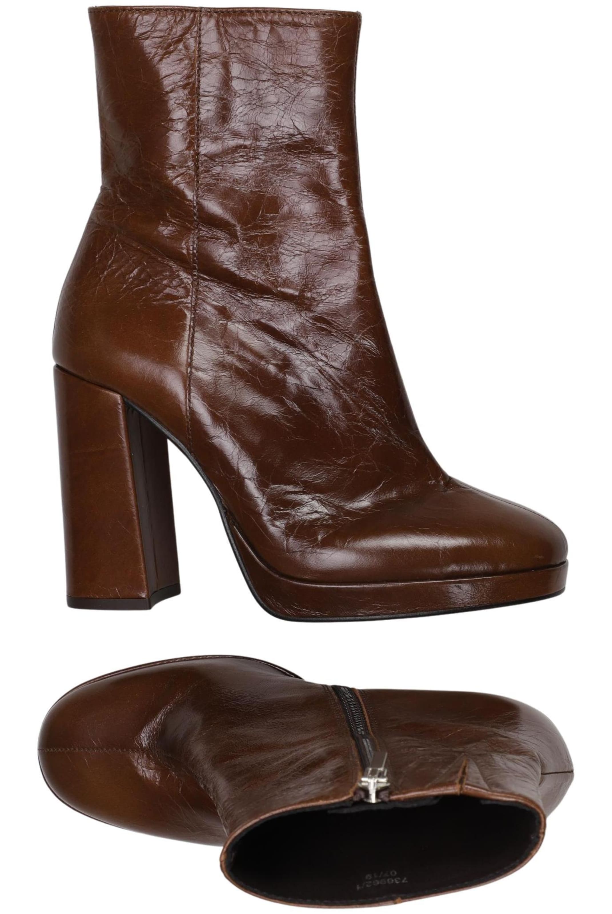 River Island Dress Boots in 38 in Brown: front