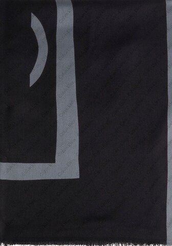 Calvin Klein Sjal i svart