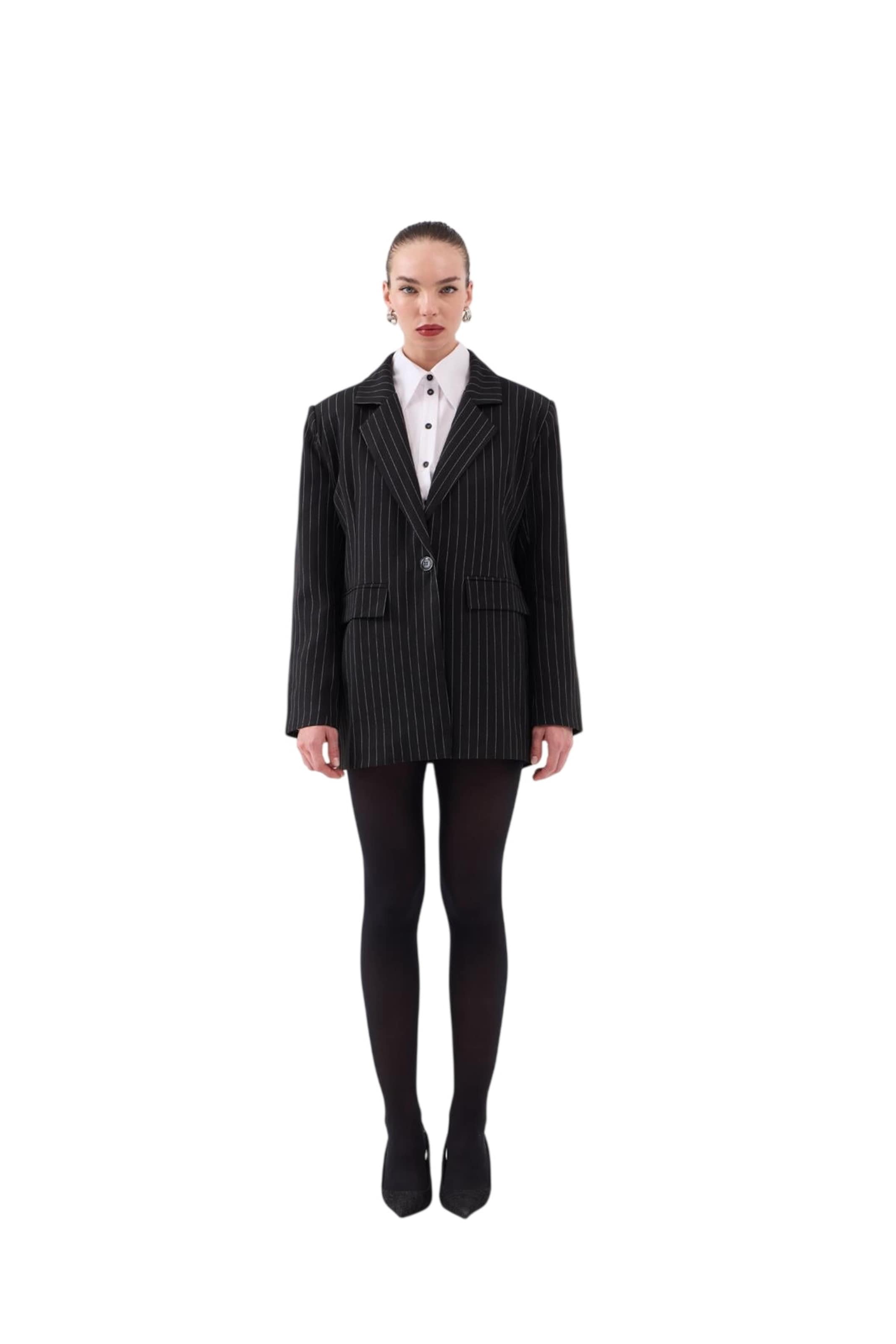 HOLLY LOLLY Blazer in Schwarz