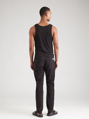 juoda LEVI'S ® Standartinis „Chino“ stiliaus kelnės: galas