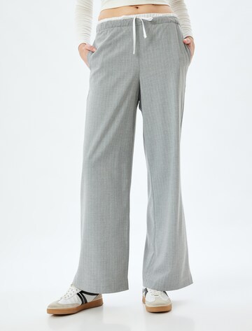 Koton Wide leg Broek in Grijs: voorkant