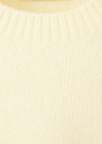 MANGO Sweater 'MARIANO' in Yellow: front