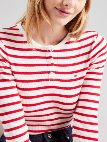 Maglietta di Tommy Jeans in rosso
