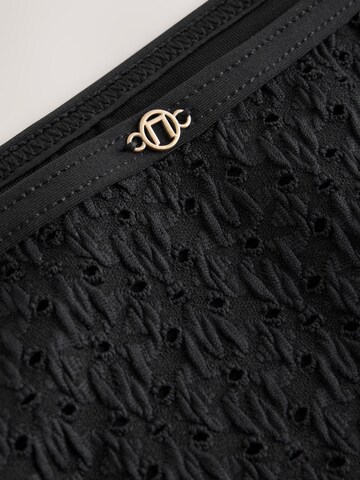 Next Bikinihousut värissä musta