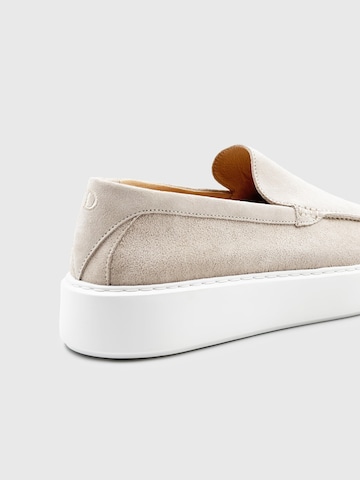 Dutch'D Classic Flats 'Atmos' in Beige