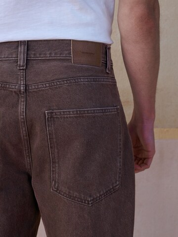 Next Regular Jeans in Bruin