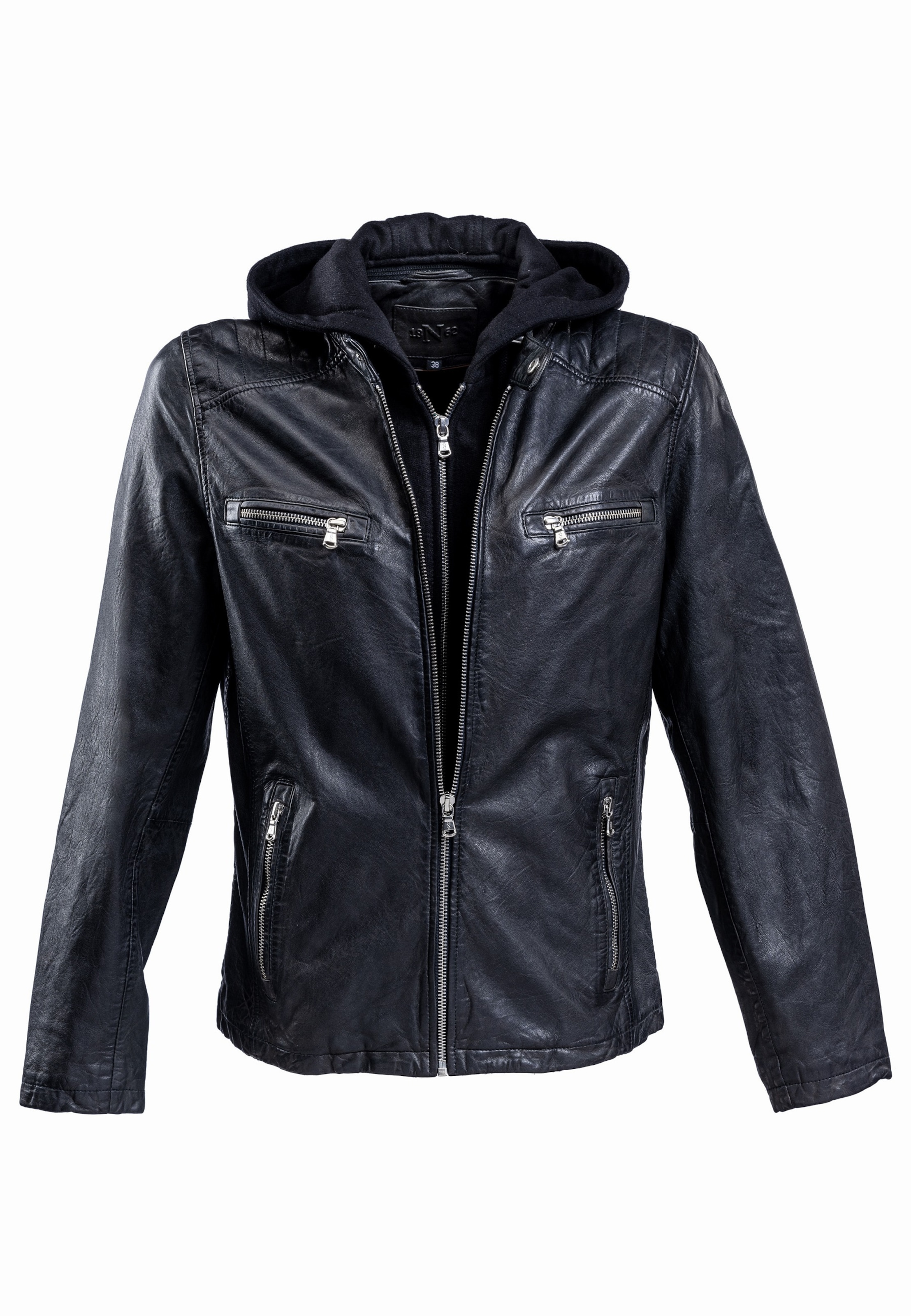 18N62 Tussenjas 'NEDamara' in Zwart: voorkant