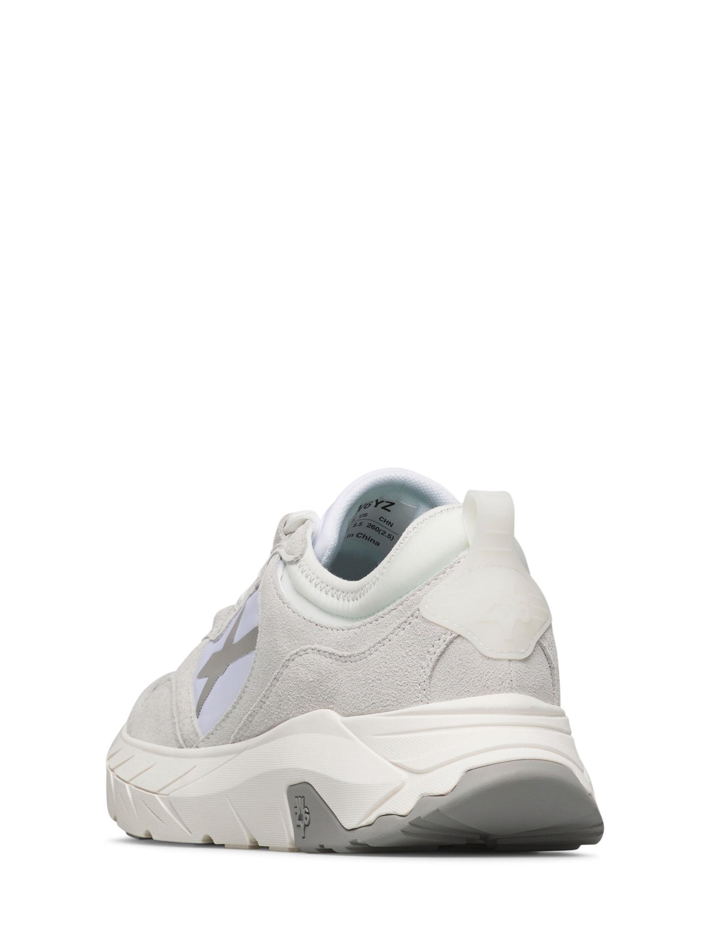 W6YZ Platform trainers 'NEXT-M.' in White